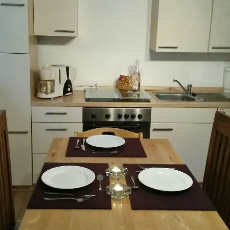 Apartment Klein Auheim Familie Ganss